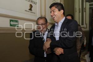 REUNIÓN GOBERNACIÓN Y AYUNTAMIENTO