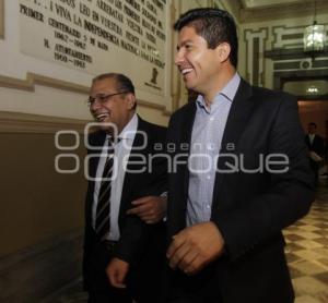 REUNIÓN GOBERNACIÓN Y AYUNTAMIENTO