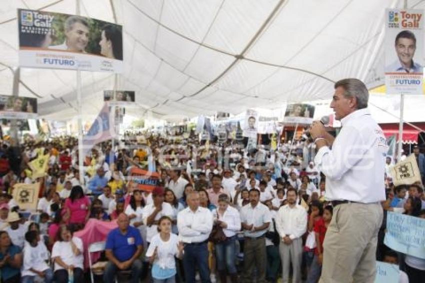 TONY GALI EN SAN FRANCISCO TOTIMEHUACAN
