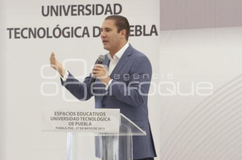 INAUGURAN ESPACIOS EDUCATIVOS . UTP