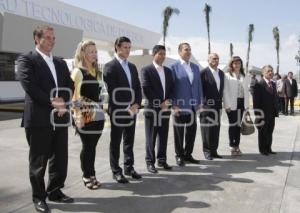 INAUGURAN ESPACIOS EDUCATIVOS . UTP