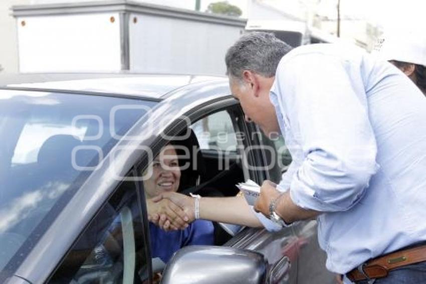 FRANCO RODRÍGUEZ VOLANTEA EN LA 23 PONIENTE Y 17 SUR