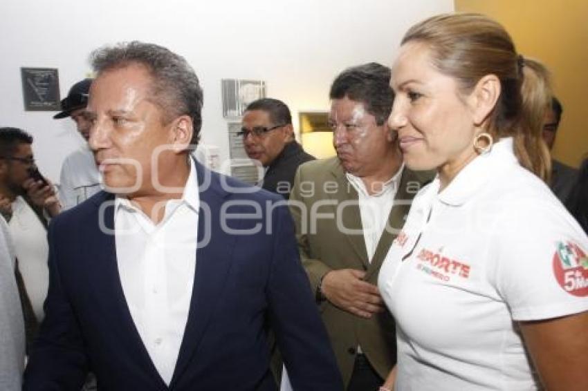 ENRIQUE AGÜERA CON EMPRESARIOS DEPORTIVOS