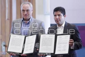 RIVERA FIRMÓ COLABORACIÓN CON SOAPAP