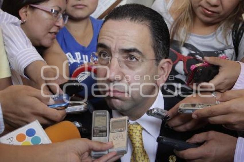 JAVIER LOZANO ALARCÓN