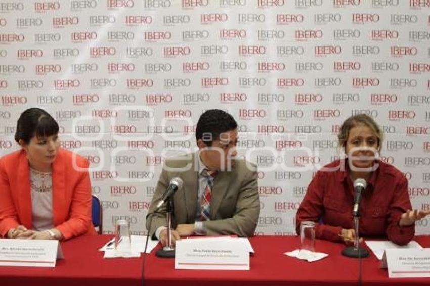 IBERO . CONGRESO DE MUSEOS