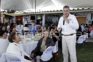 FRANCO RODRÍGUEZ SE REÚNE CON MAESTROS DEL SNTE