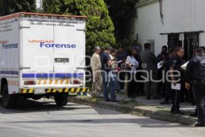 ASESINAN MUJER CON ARMA BLANCA