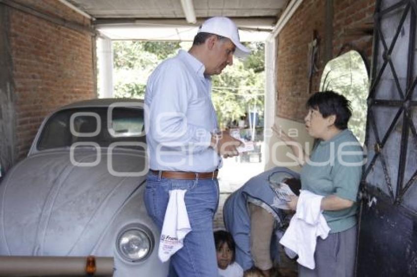 FRANCO RODRÍGUEZ RECORRE COLONIA VOLCANES