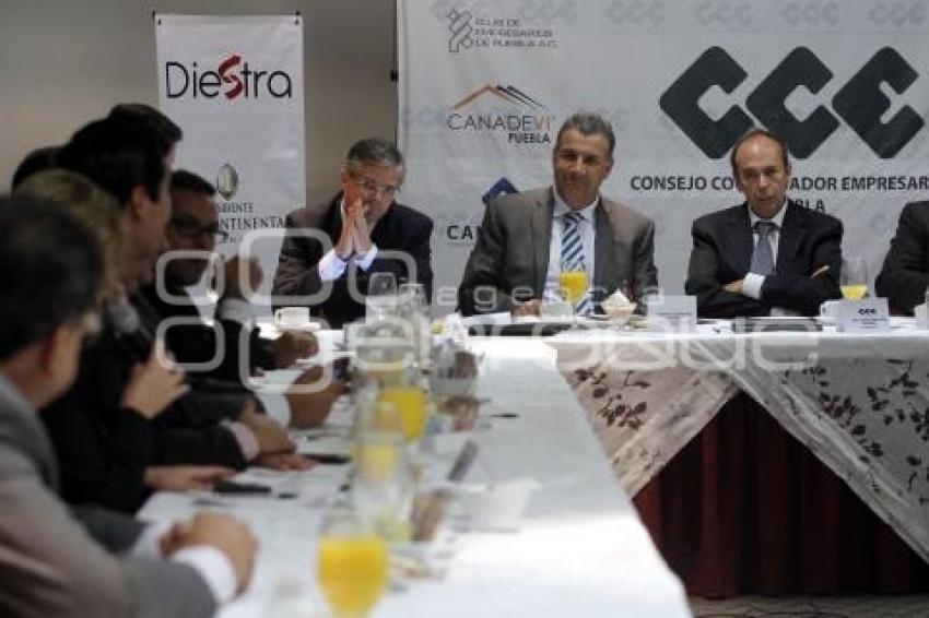 FRANCO RODRÍGUEZ SE REÚNE CON CCE