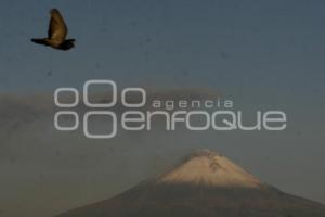 FUMAROLA VOLCÁN POPOCATÉPETL