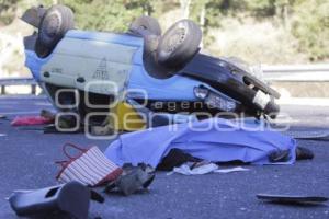VOLCADURA CON TRES MUERTOS EN LA AMOZOC PEROTE
