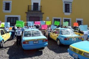 MANIFESTACIÓN CONTRA TAXIS PIRATAS