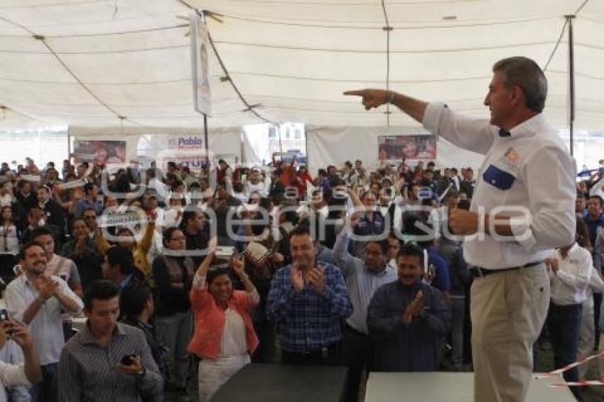 CANDIDATOS PUEBLA UNIDA REUNIÓN CON MAESTROS