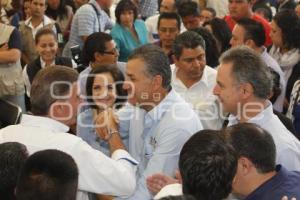 CANDIDATOS PUEBLA UNIDAD REUNIÓN CON MAESTROS