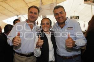 CANDIDATOS PUEBLA UNIDAD REUNIÓN CON MAESTROS