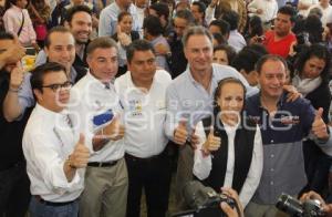 CANDIDATOS PUEBLA UNIDA REUNIÓN CON MAESTROS