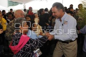 CANDIDATOS PUEBLA UNIDAD REUNIÓN CON MAESTROS