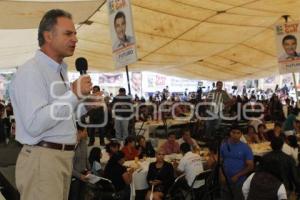 CANDIDATOS PUEBLA UNIDAD REUNIÓN CON MAESTROS