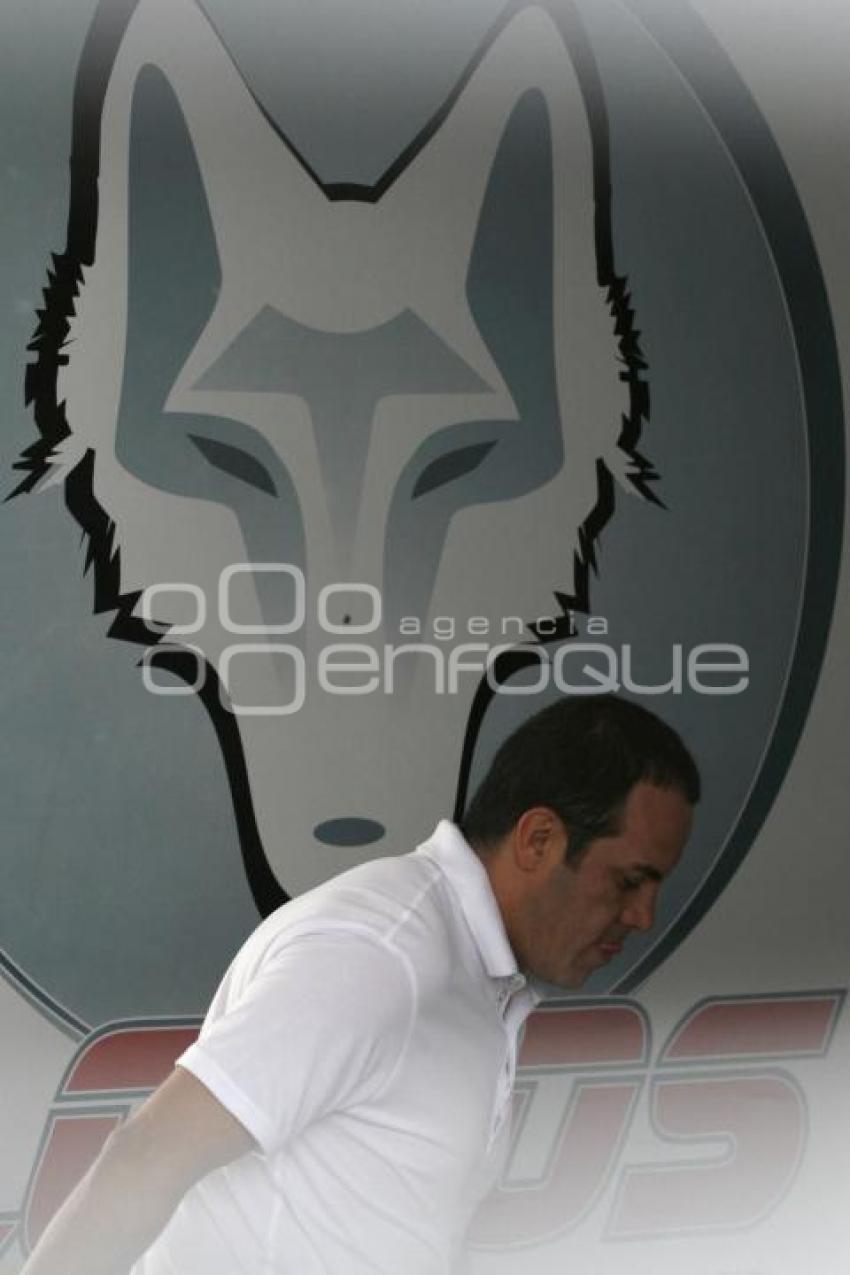 CUAUHTÉMOC BLANCO CON LOBOS BUAP