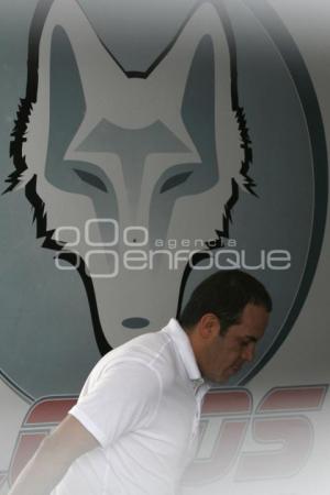 CUAUHTÉMOC BLANCO CON LOBOS BUAP