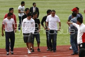 CUAUHTÉMOC BLANCO CON LOBOS BUAP