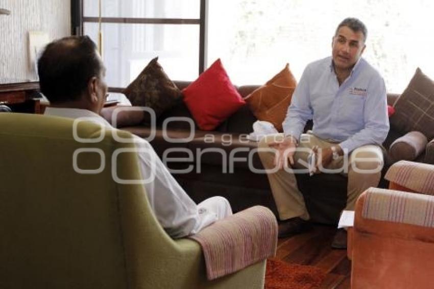 FRANCO RODRÍGUEZ RECORRE PRADOS DE AGUA AZUL