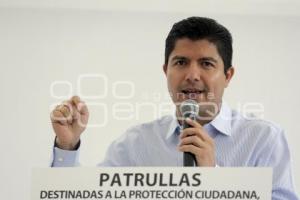 ENTREGA GOBERNADOR PATRULLAS DESTINADAS A PROTECCIÓN CIUDADANA