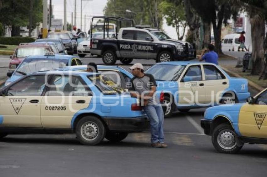 MANIFESTACIÓN TAXISTAS TEHUITZINGO