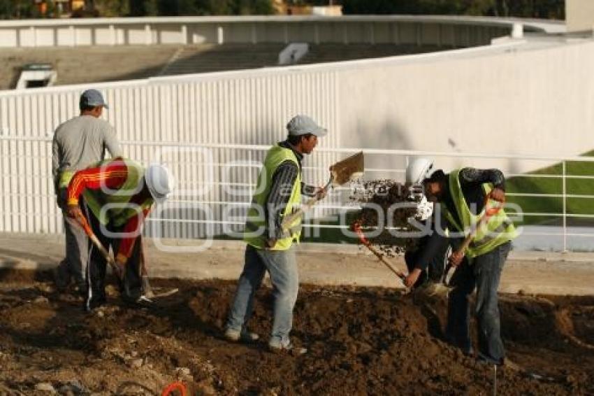OBRAS DE MEJORAMIENTO EN EL MIRADOR