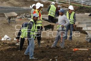 OBRAS DE MEJORAMIENTO EN EL MIRADOR