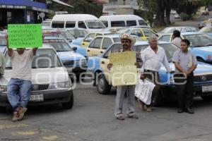 MANIFESTACIÓN TAXISTAS TEHUITZINGO