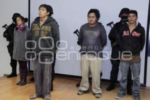 PRESENTAN BANDA DEDICADA AL ROBO