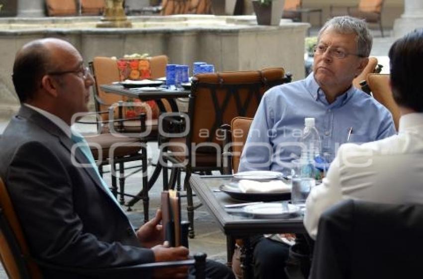 SENADORES REUNIÓN CON PRESIDENTE IFE