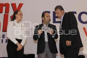 FRANCO RODRÍGUEZ. PRESENTACIÓN DE PLATAFORMA DE TONY GALI