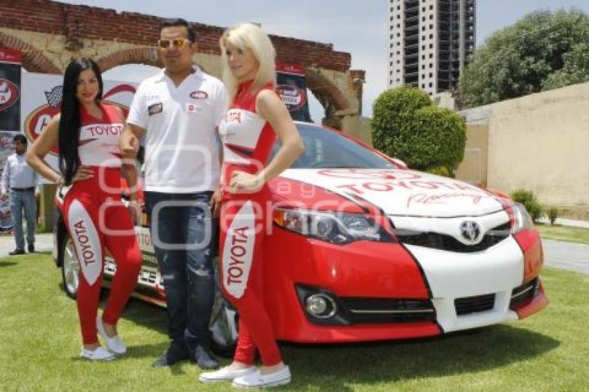 CARRERA NASCAR TOYOTA SERIES