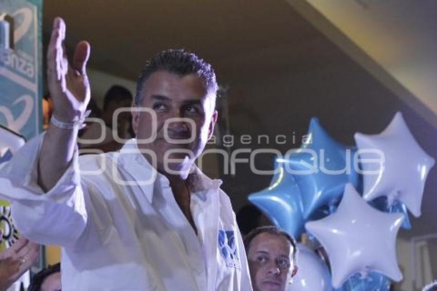 CAMPAÑAS . FRANCO RODRÍGUEZ
