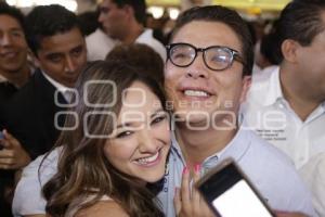 GERARDO ISLAS Y SHERLYN