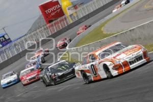 CARRERA NASCAR TOYOTA SERIES