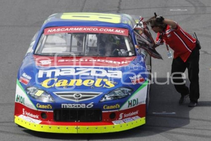 CARRERA NASCAR TOYOTA SERIES