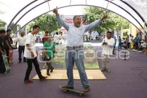 FRANCO RODRÍGUEZ CON JÓVENES SKATES