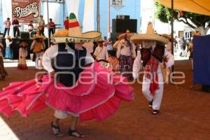 FESTIVAL INDIOS VIEJITOS . DÍA DEL PADRE