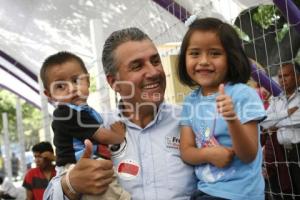 FRANCO RODRÍGUEZ CON JÓVENES SKATES