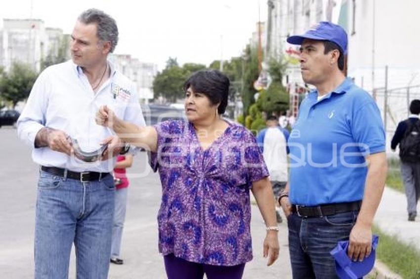 PABLO RODRIGUEZ CANDIDATO DISTRITO 14 PUEBLA UNIDAD EN XILOTZINGO