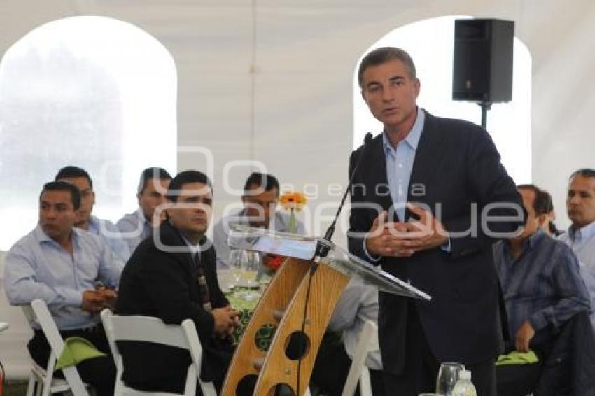 ANTONIO GALI FAYAN EN LA CMIC