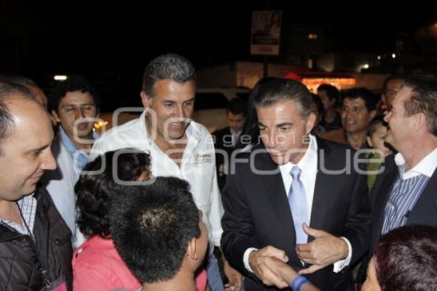 FRANCO RODRÍGUEZ ACOMPAÑÓ A TONY GALI AL TÉRMINO DEL DEBATE