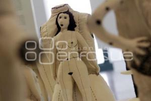 EXPOSICIÓN CUERPO AUSENCIA: HILVANANDO IDENTIDADES