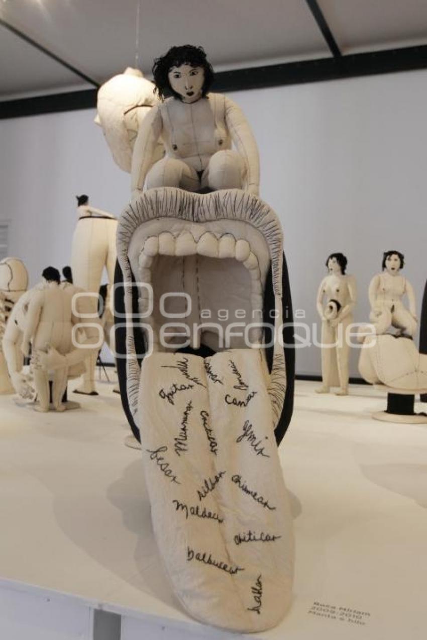 EXPOSICIÓN CUERPO AUSENCIA: HILVANANDO IDENTIDADES