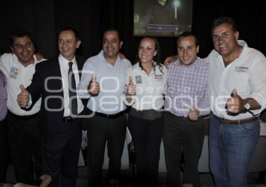 FRANCO RODRÍGUEZ DURANTE EL DEBATE DE CANDIDATOS A PRESIDENTE MUNICIPAL