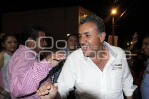 FRANCO RODRÍGUEZ ACOMPAÑÓ A TONY GALI AL TÉRMINO DEL DEBATE